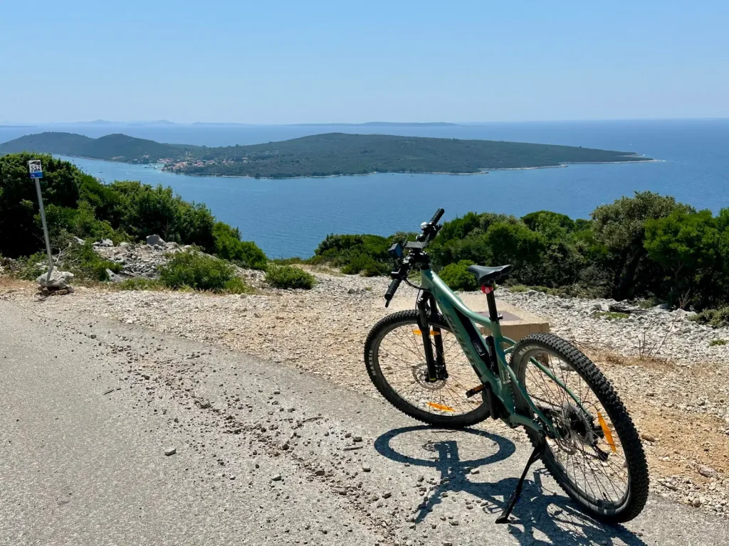 E-Bike-Tour zum Hafen Mrtvaška