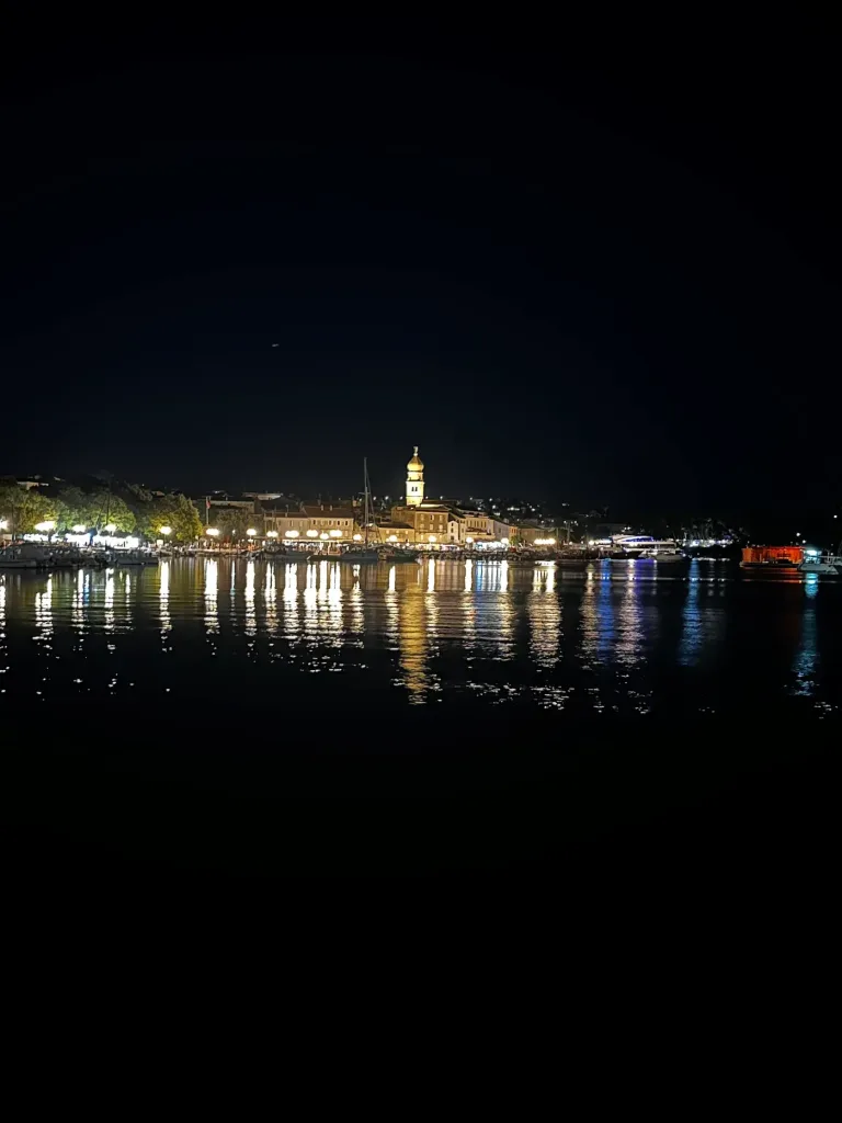 Blick auf Krk Stadt