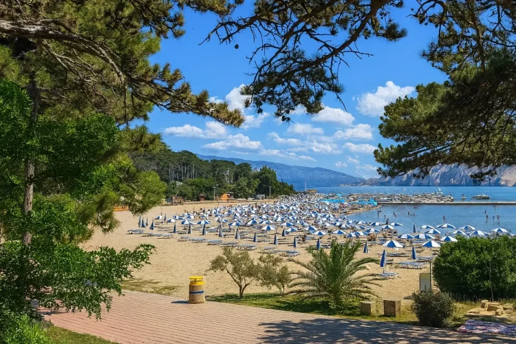 Camping San Marino Rab in Kroatien – Erfahrungsbericht & Tipps (2025)
