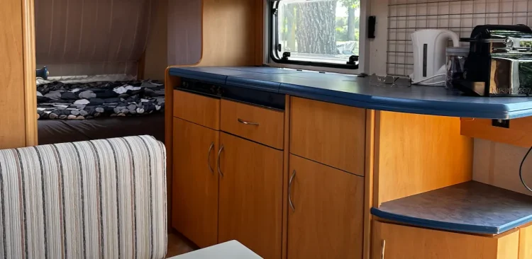 Wohnwagen packen Tipps (2025): kompakter Guide