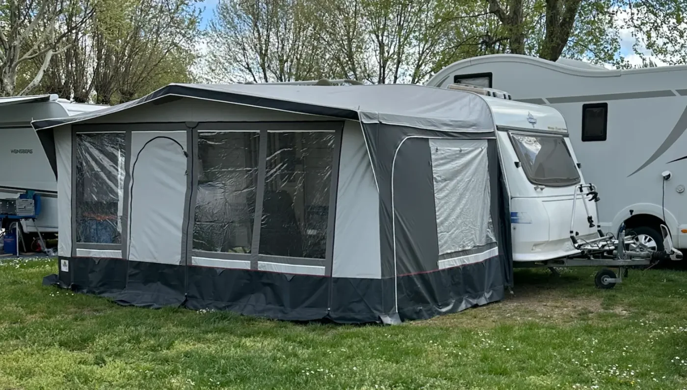 GPS-Tracker-im-Wohnwagen