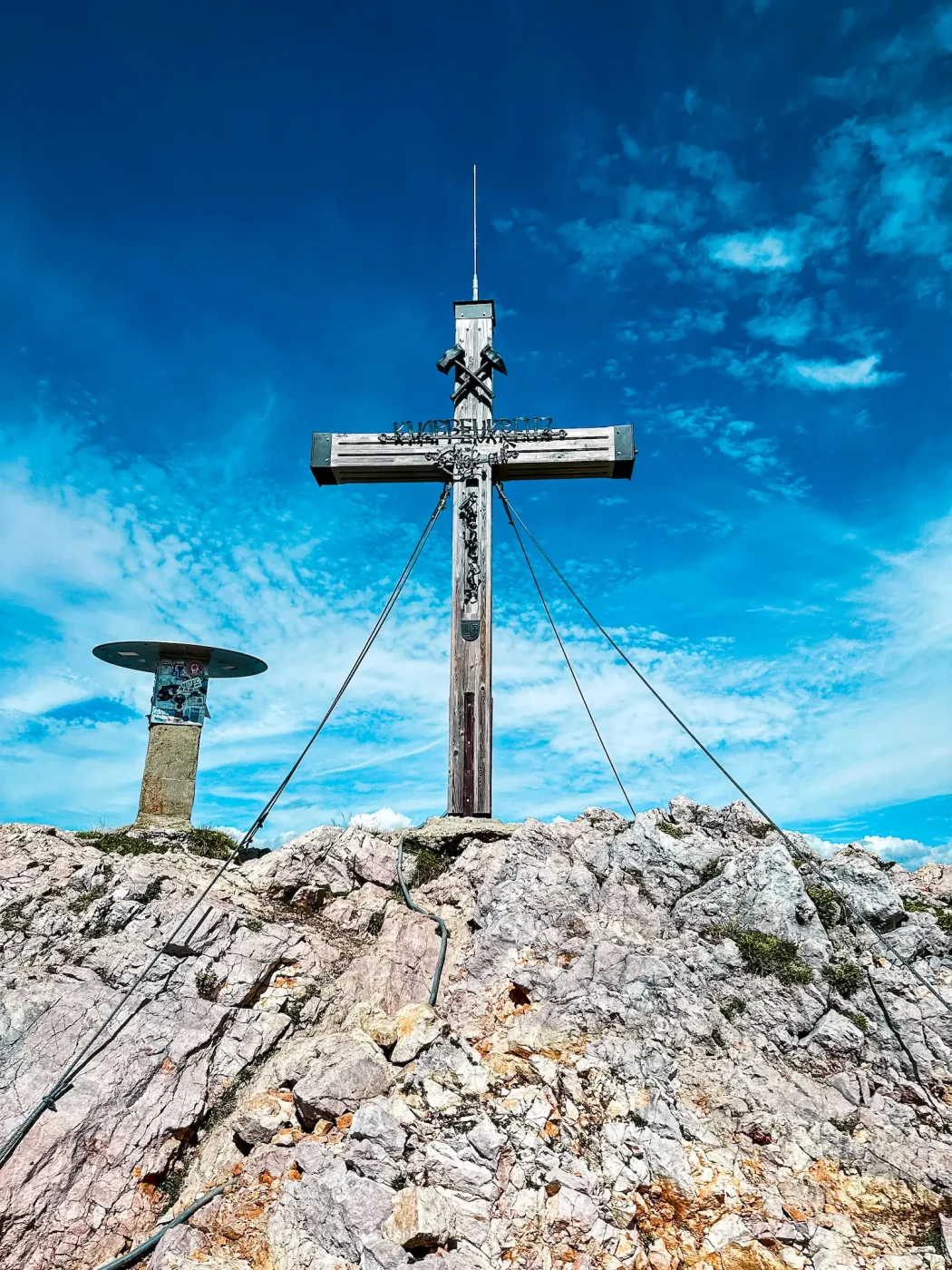 Gipfelkreuz des Dobratsch