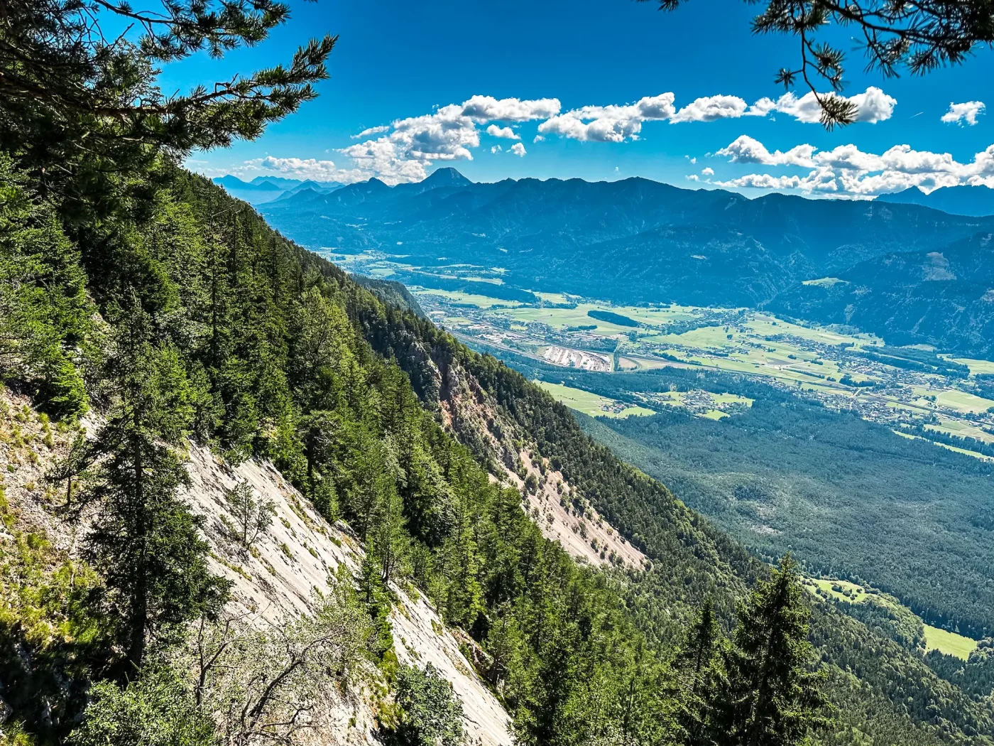 Blick vom Parkplatz P5 in Richtung Südosten